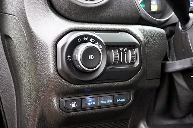 Used 2021 Black Jeep Unlimited Rubicon 4xe image 25