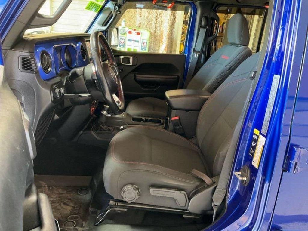 2020 Jeep Wrangler Unlimited Rubicon photo 5