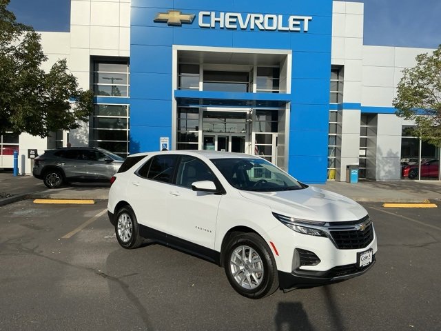 2024 Chevrolet Equinox LT's photo