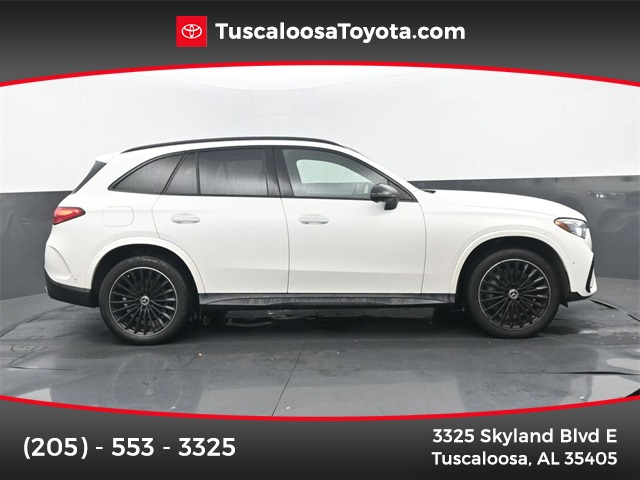 2023 Mercedes-Benz GLC GLC300's photo