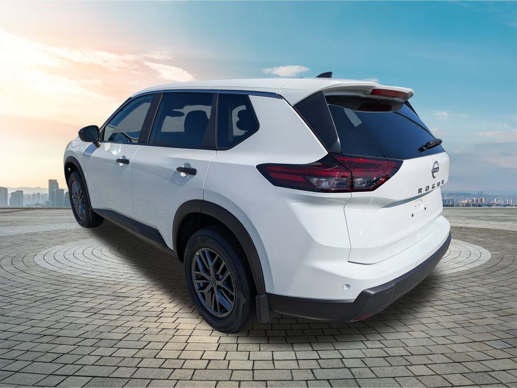 2026 Nissan Rogue S photo 5
