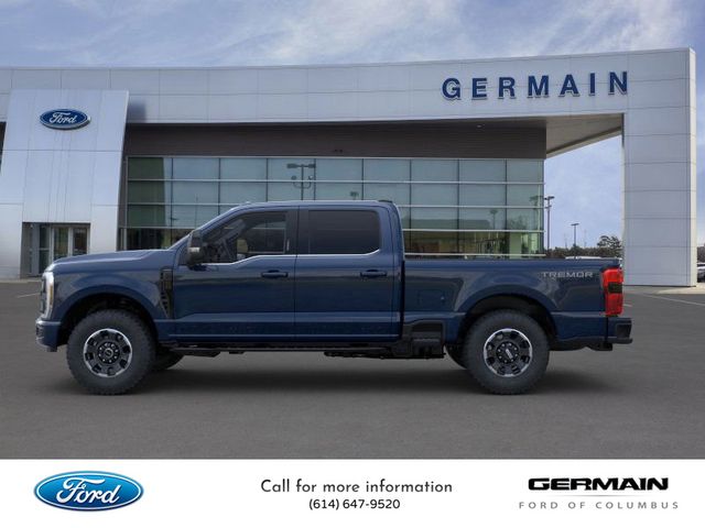 2025 Ford F-350 Lariat photo 3