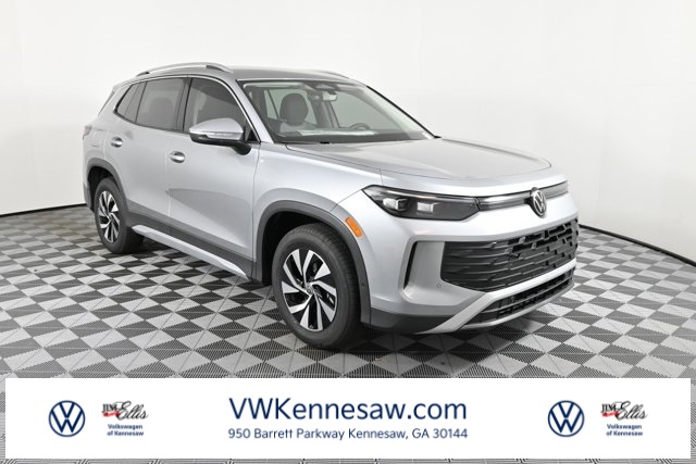 2025 Volkswagen Tiguan S's photo