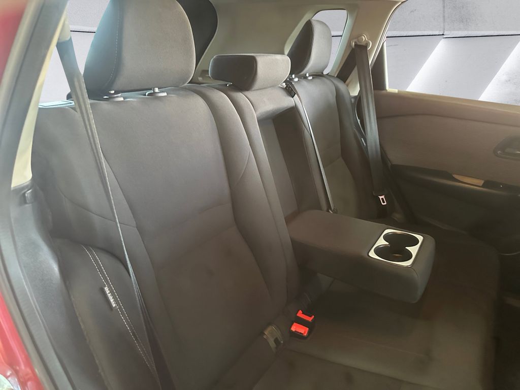 2023 Nissan Rogue S photo 14