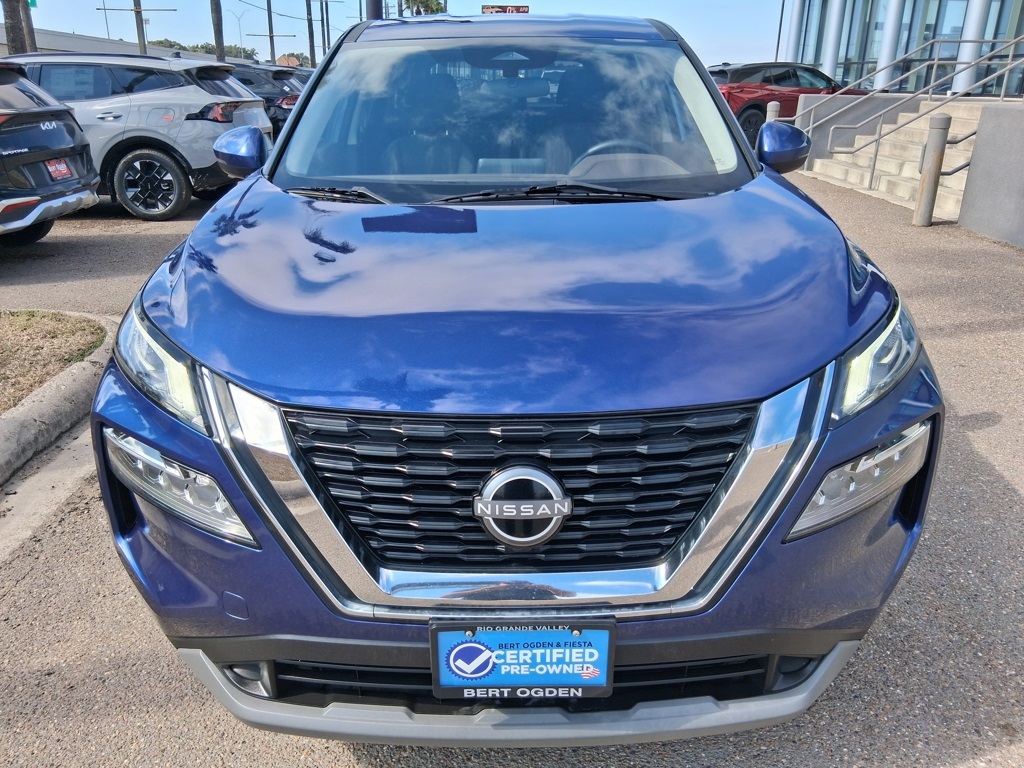 Used 2022 Nissan Rogue SV with VIN 5N1BT3BA2NC678161 for sale in Mission, TX