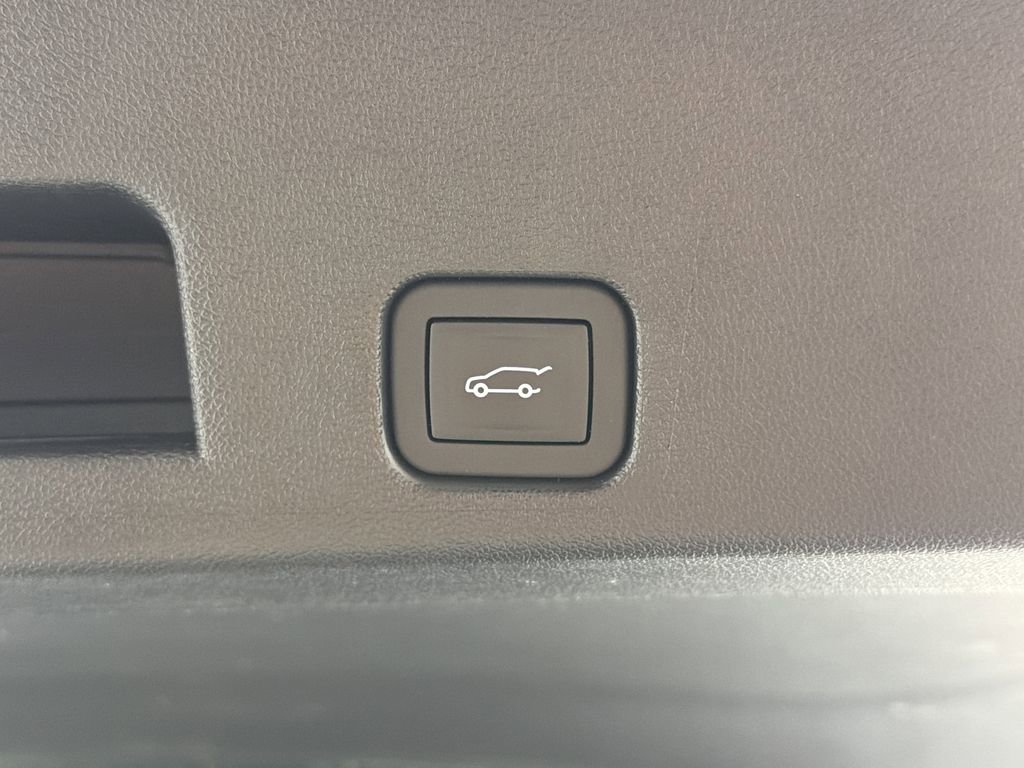 2025 Gmc Acadia Elevation photo 15
