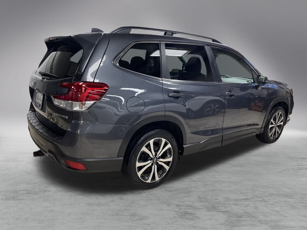 2020 Subaru Forester Limited photo 4