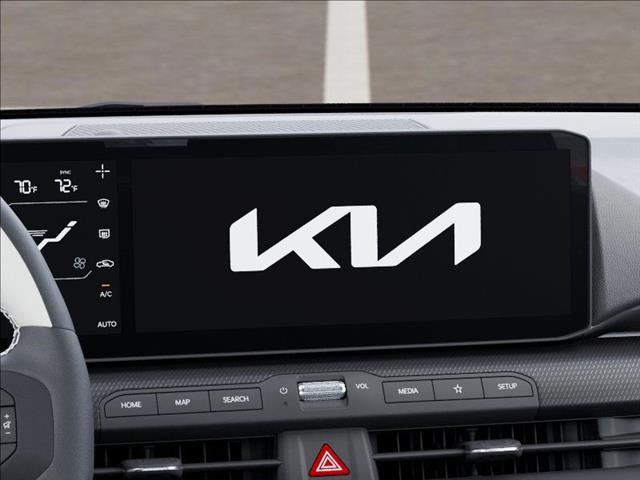 2025 Kia K4 GT-Line Turbo photo 19