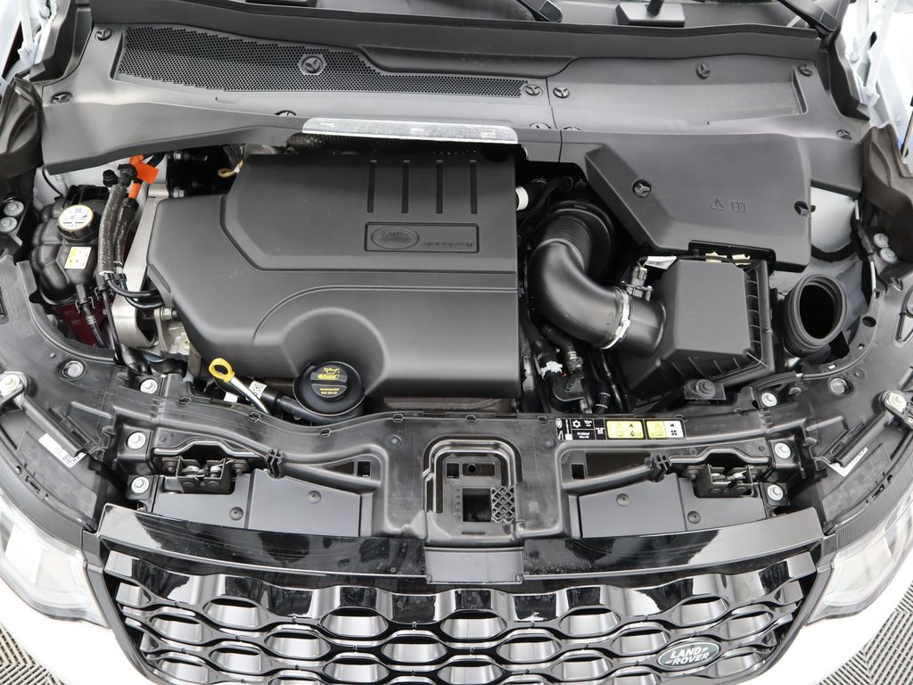 2025 Land Rover Discovery Sport SE photo 28