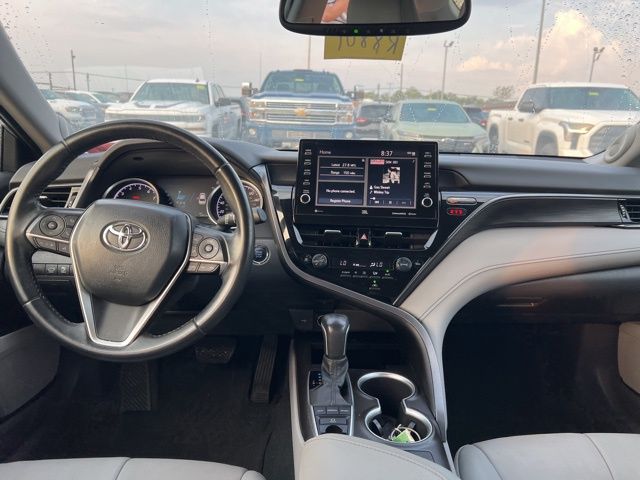 2023 Toyota Camry XLE photo 29