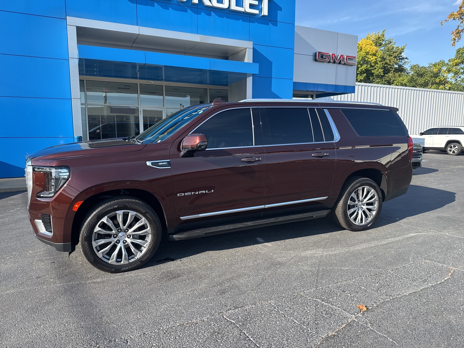2022 Gmc Yukon XL Denali photo 3