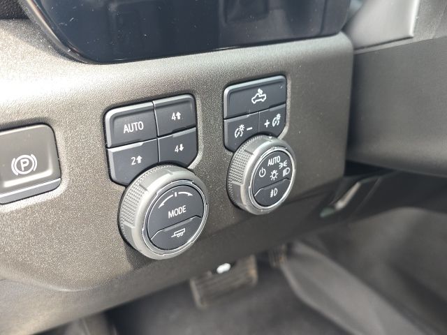 2023 Chevrolet Silverado 1500 RST photo 20