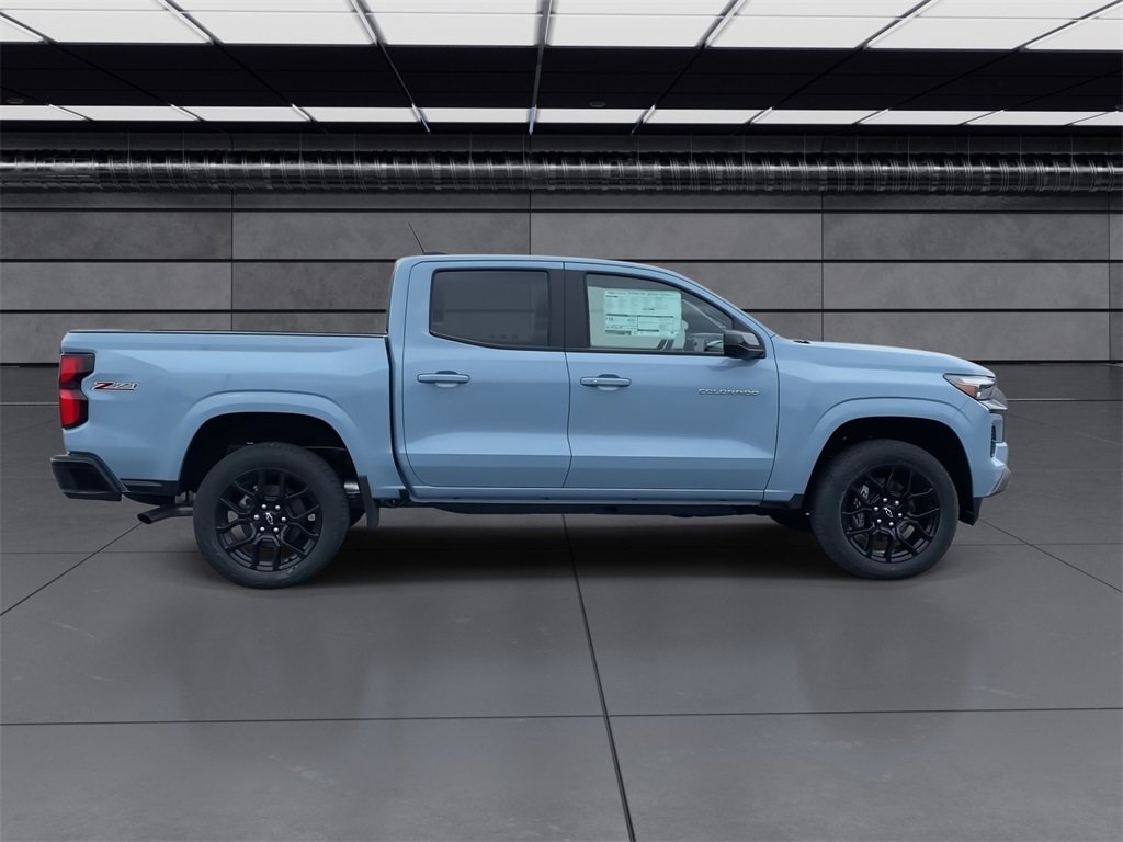 2025 Chevrolet Colorado Z71 photo 9