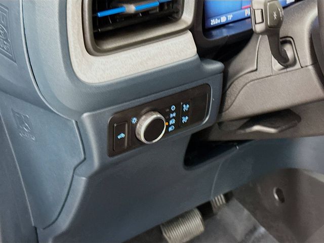 2025 Ford Maverick XLT photo 8