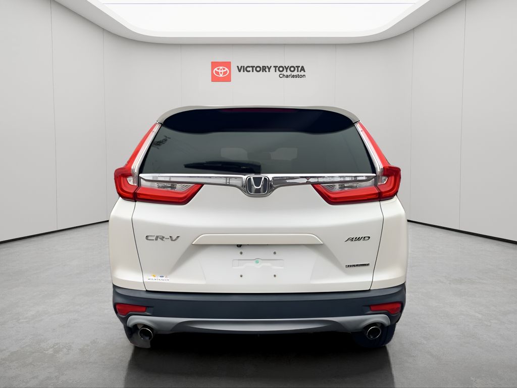2018 Honda CR-V Touring photo 4