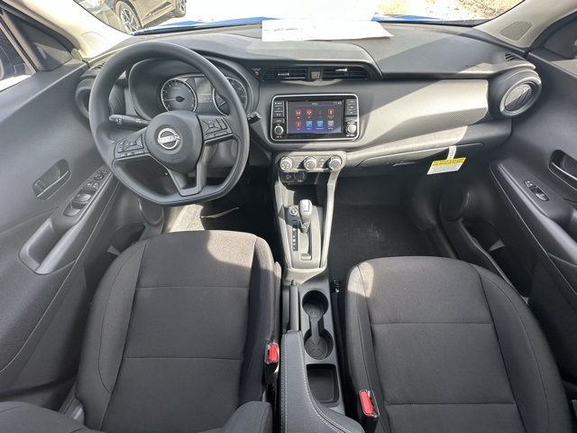 2025 Nissan Kicks Play S photo 26
