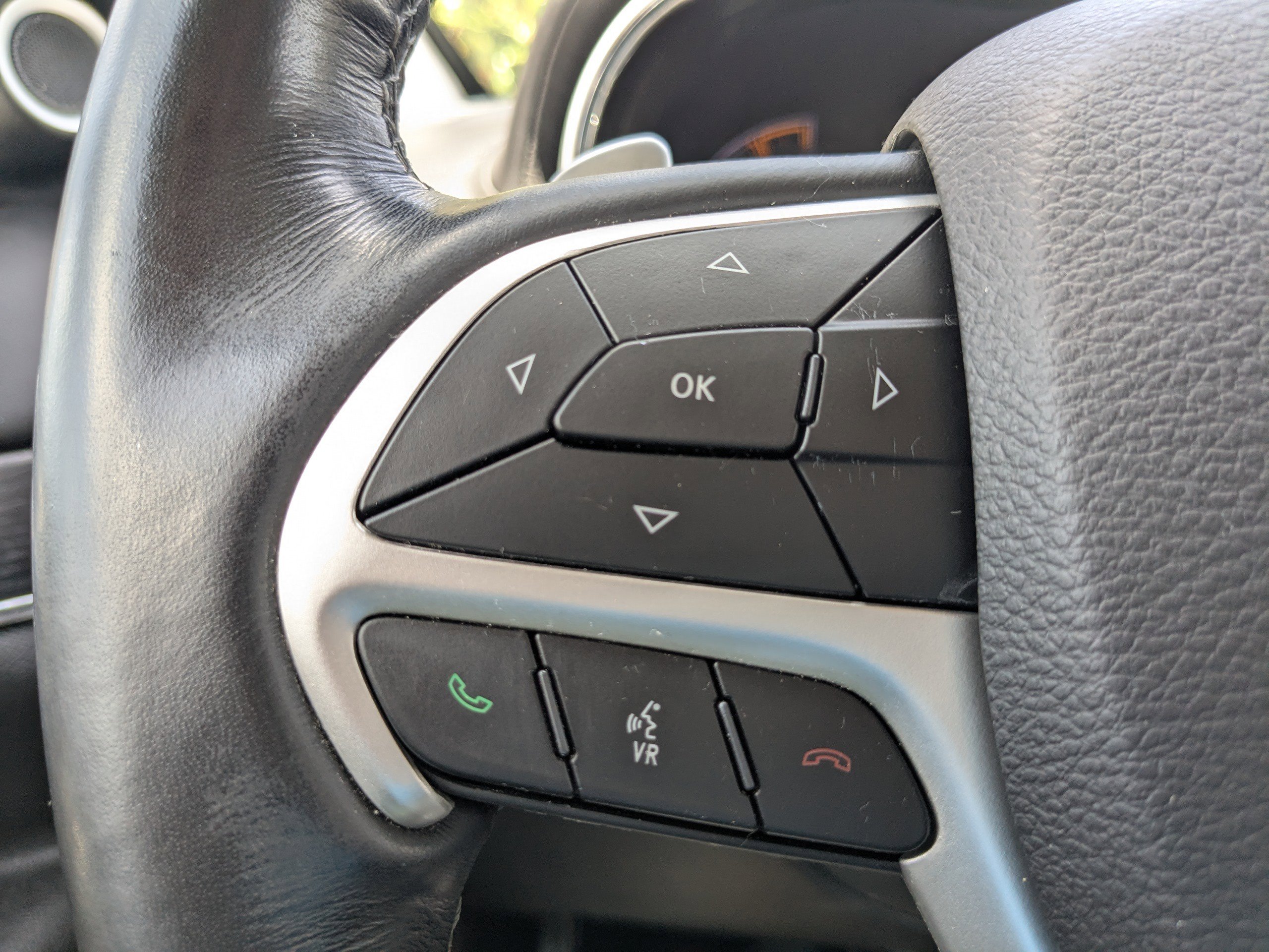 2020 Jeep Grand Cherokee Summit photo 20