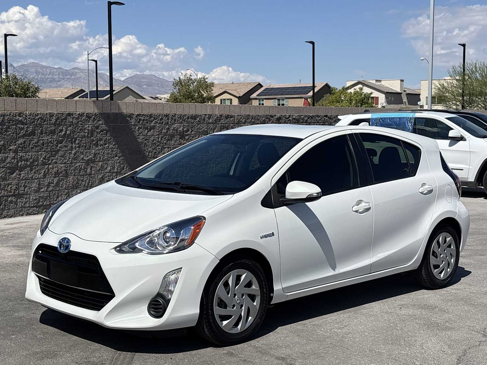 2015 Toyota Prius Four photo 5