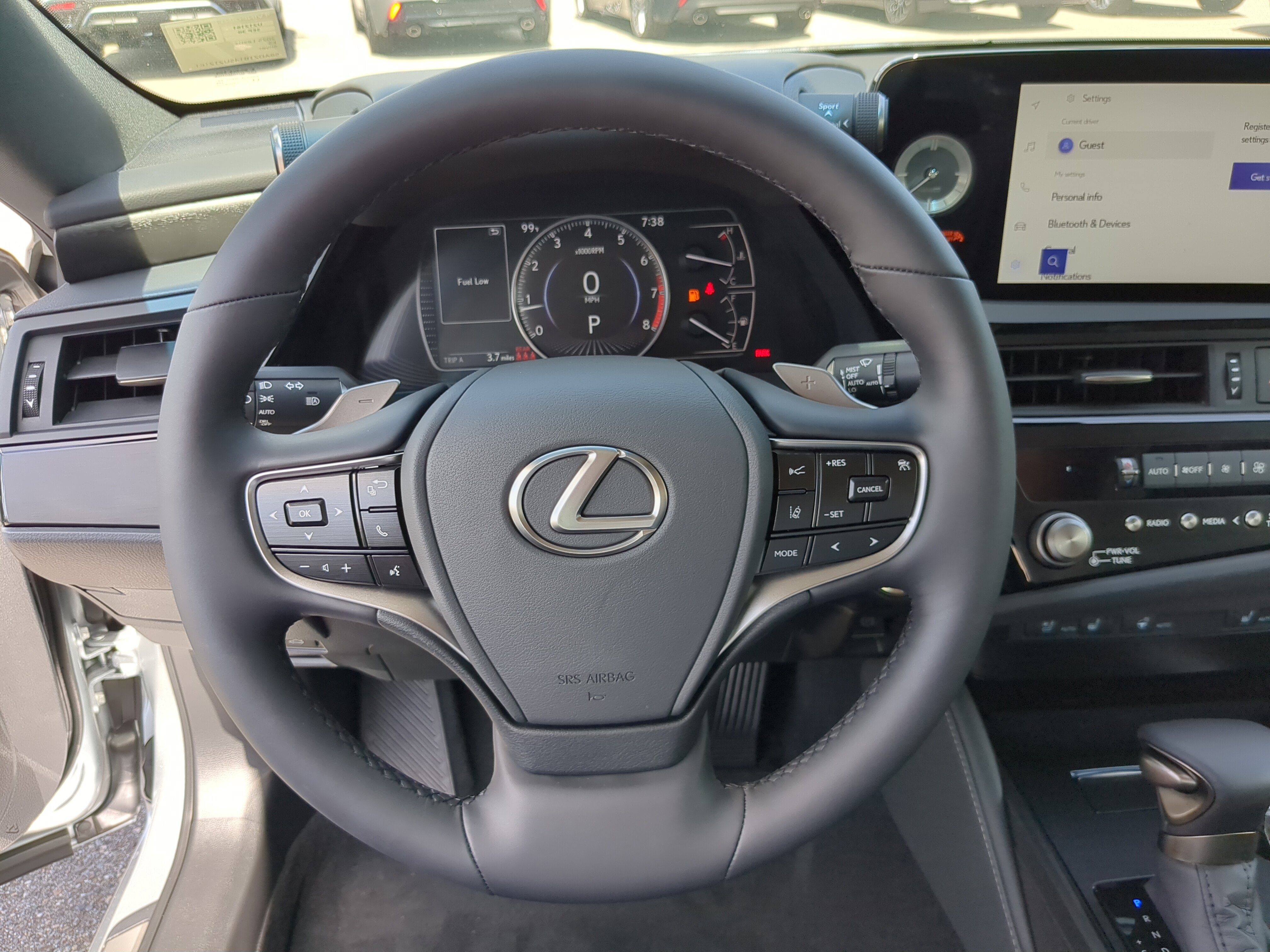 2025 Lexus ES 350 F SPORT Design photo 22