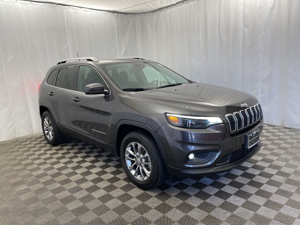 2021 Jeep Cherokee Latitude Lux photo 2