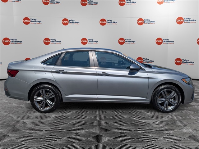 2024 Volkswagen Jetta 1.5T SE photo 4