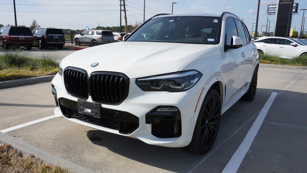 2021 BMW X5 40i's photo