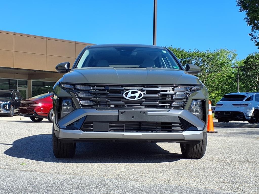 2025 Hyundai Tucson SE photo 3