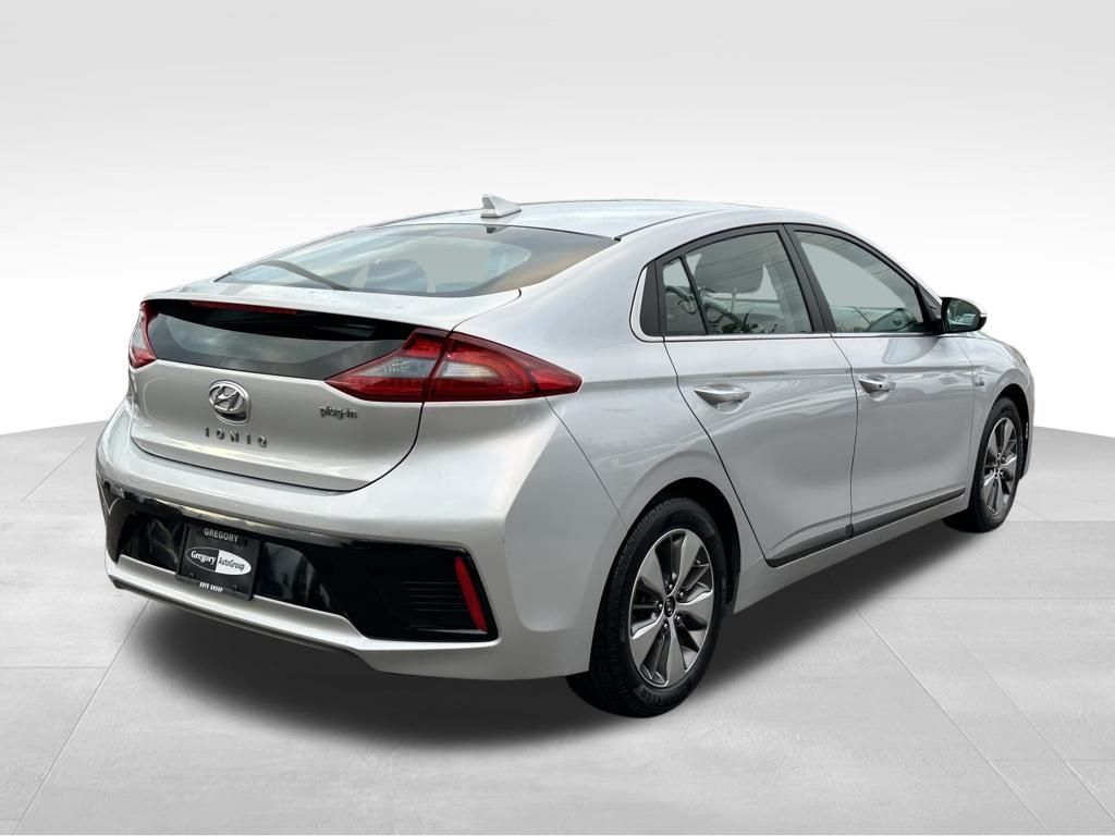 2019 Hyundai Ioniq Plug-In Hybrid Limited photo 4