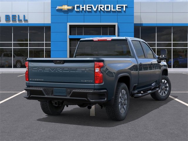 2026 Chevrolet Silverado 2500HD Custom photo 4