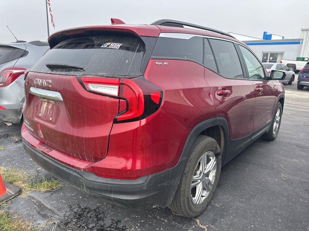 2024 Gmc Terrain SLE photo 3