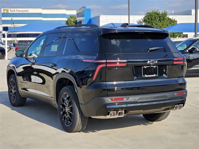 2026 Chevrolet Traverse photo 4