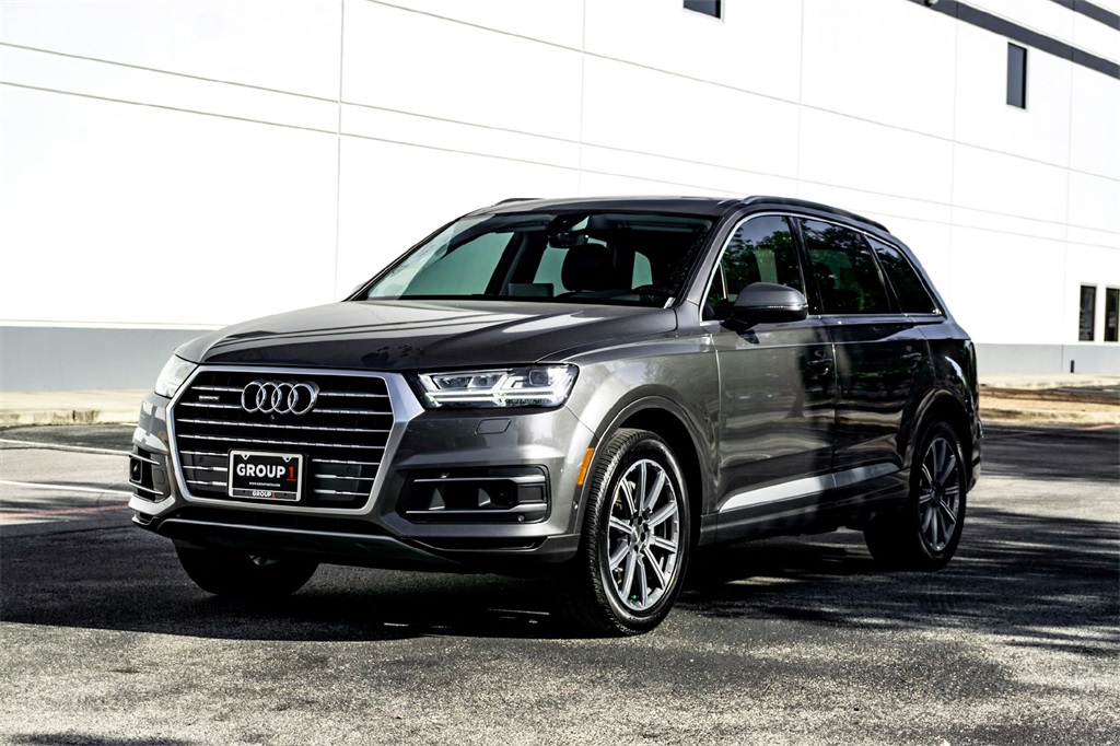 2019 Audi Q7 55 Premium Plus photo 9