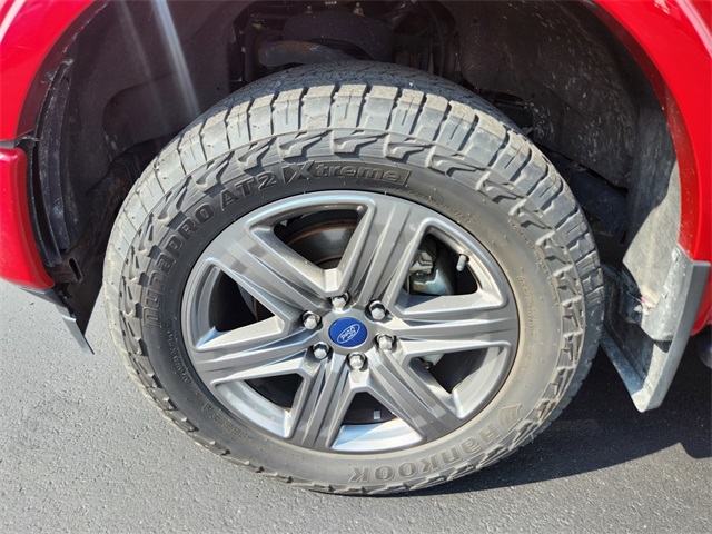 2020 Ford F-150 XLT photo 40