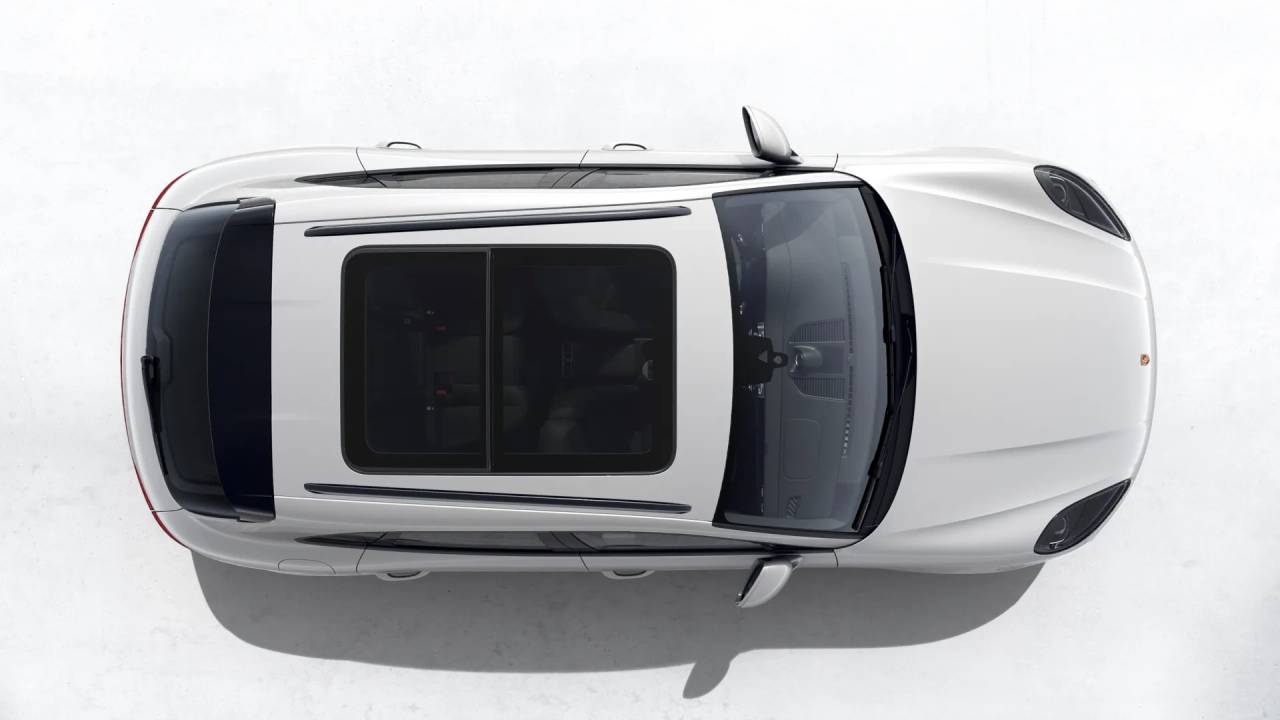 2026 Porsche Macan T photo 5