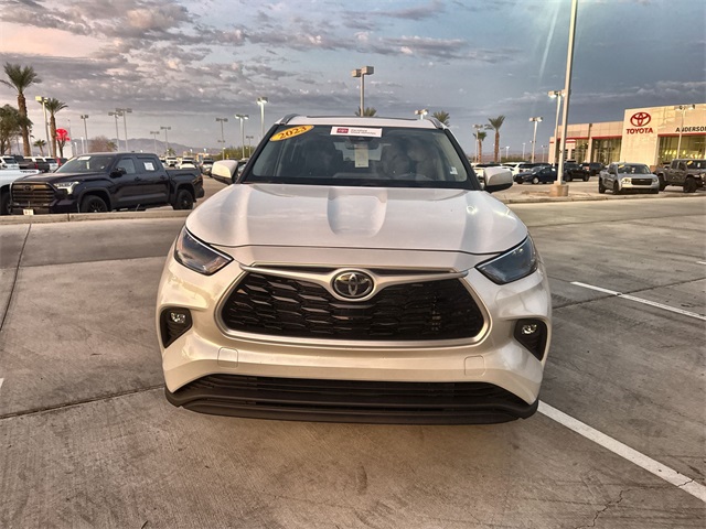 2023 Toyota Highlander Limited Platinum XLE XSE photo 2
