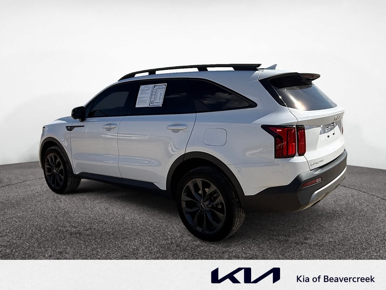 2023 Kia Sorento X-Line SX Prestige photo 2