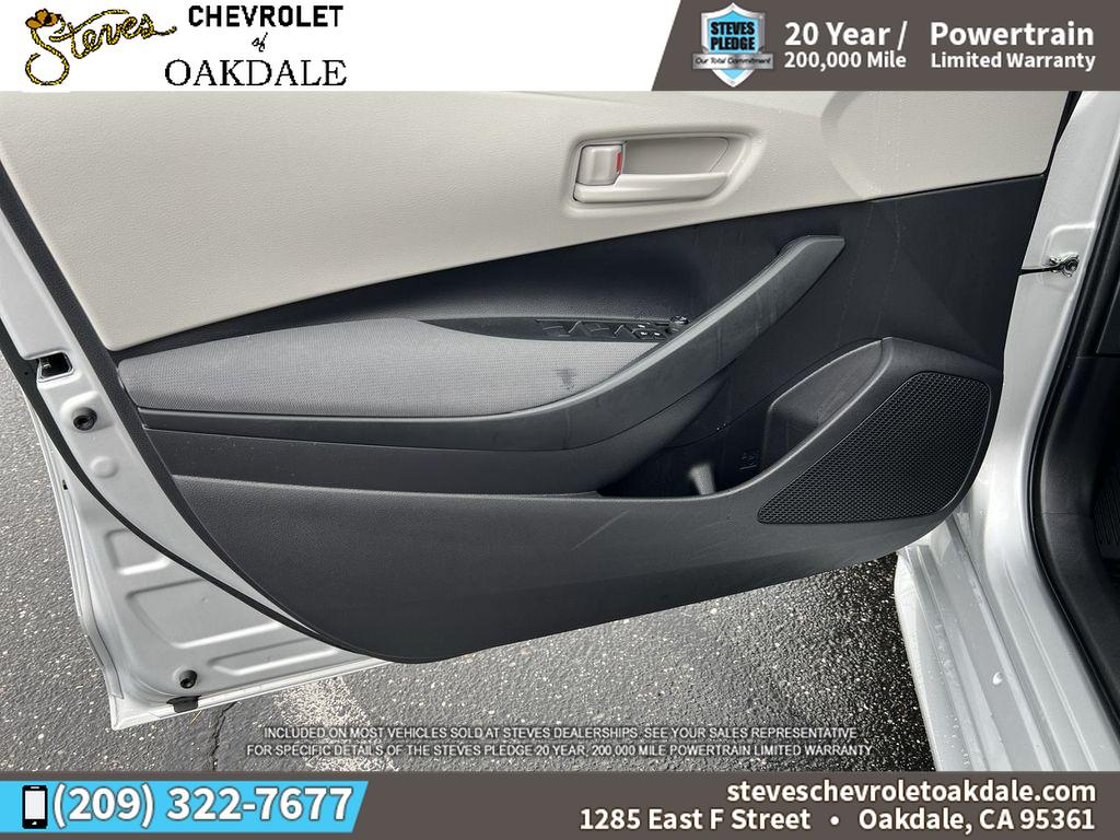 2025 Toyota Corolla Hybrid LE photo 24