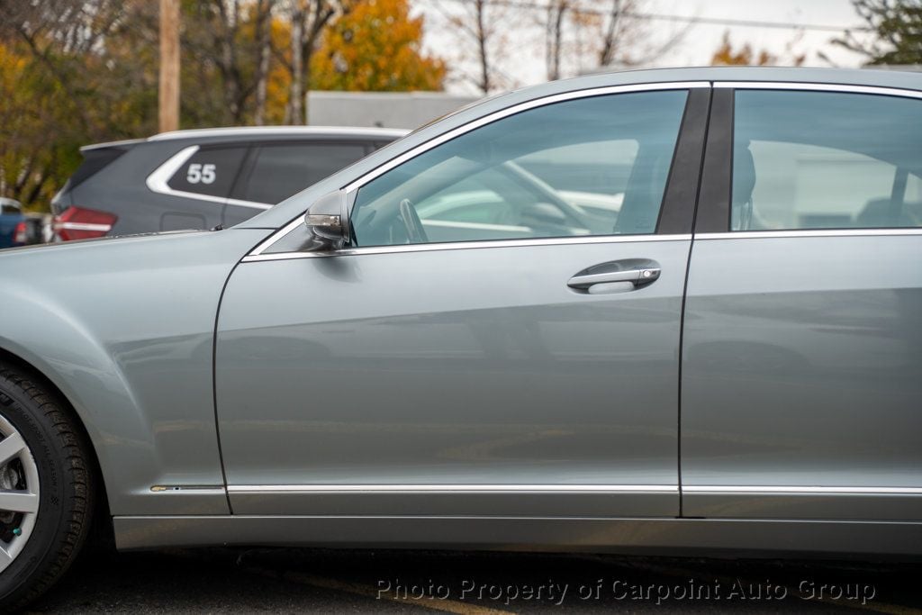 2007 Mercedes Benz S 550 photo 2