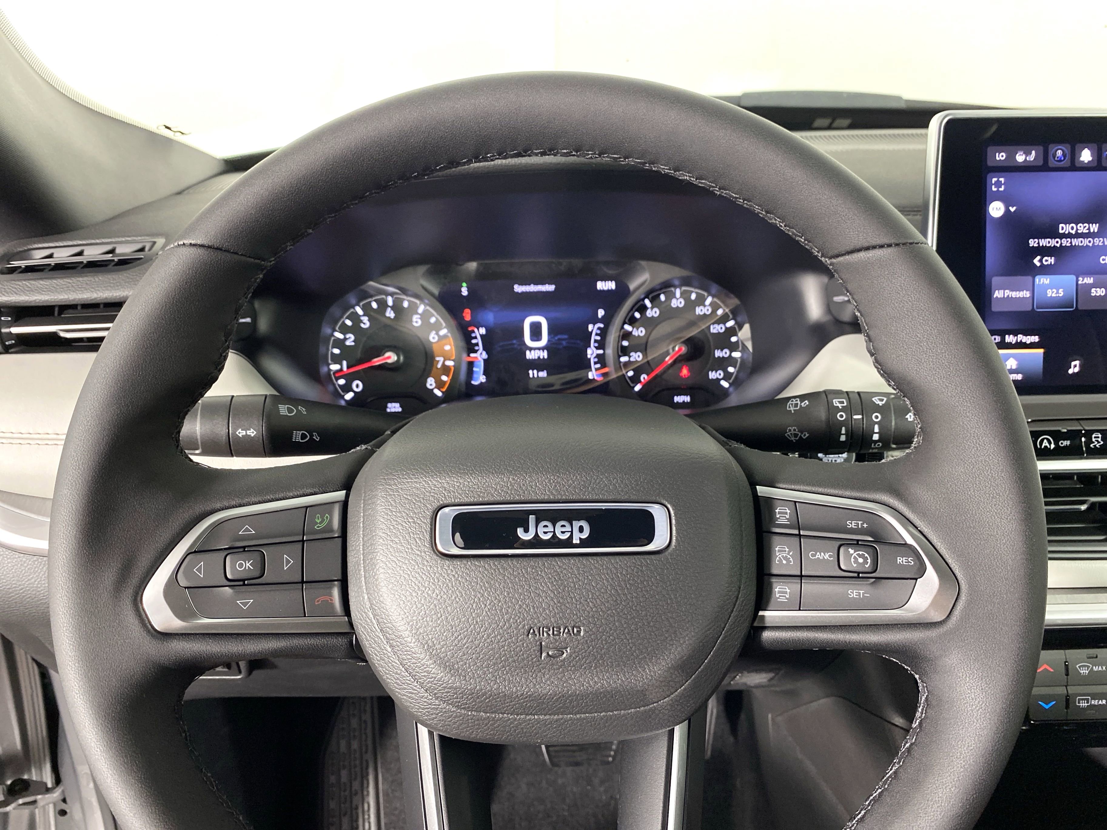 2025 Jeep Compass Limited photo 4