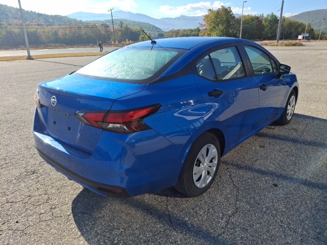 2020 Nissan Versa 1.6 S photo 3