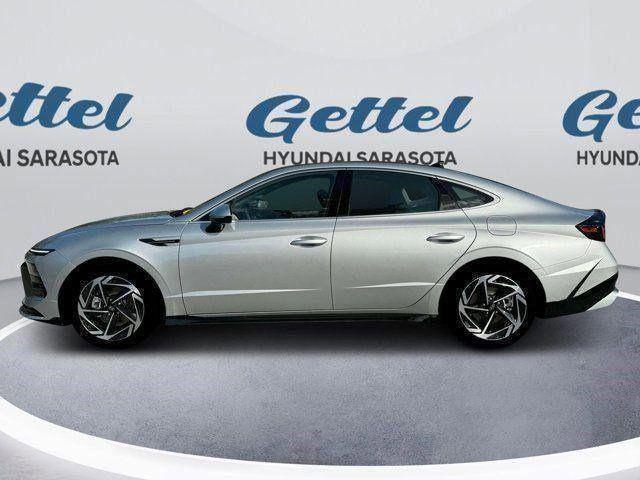 2025 Hyundai Sonata SEL Convenience photo 3