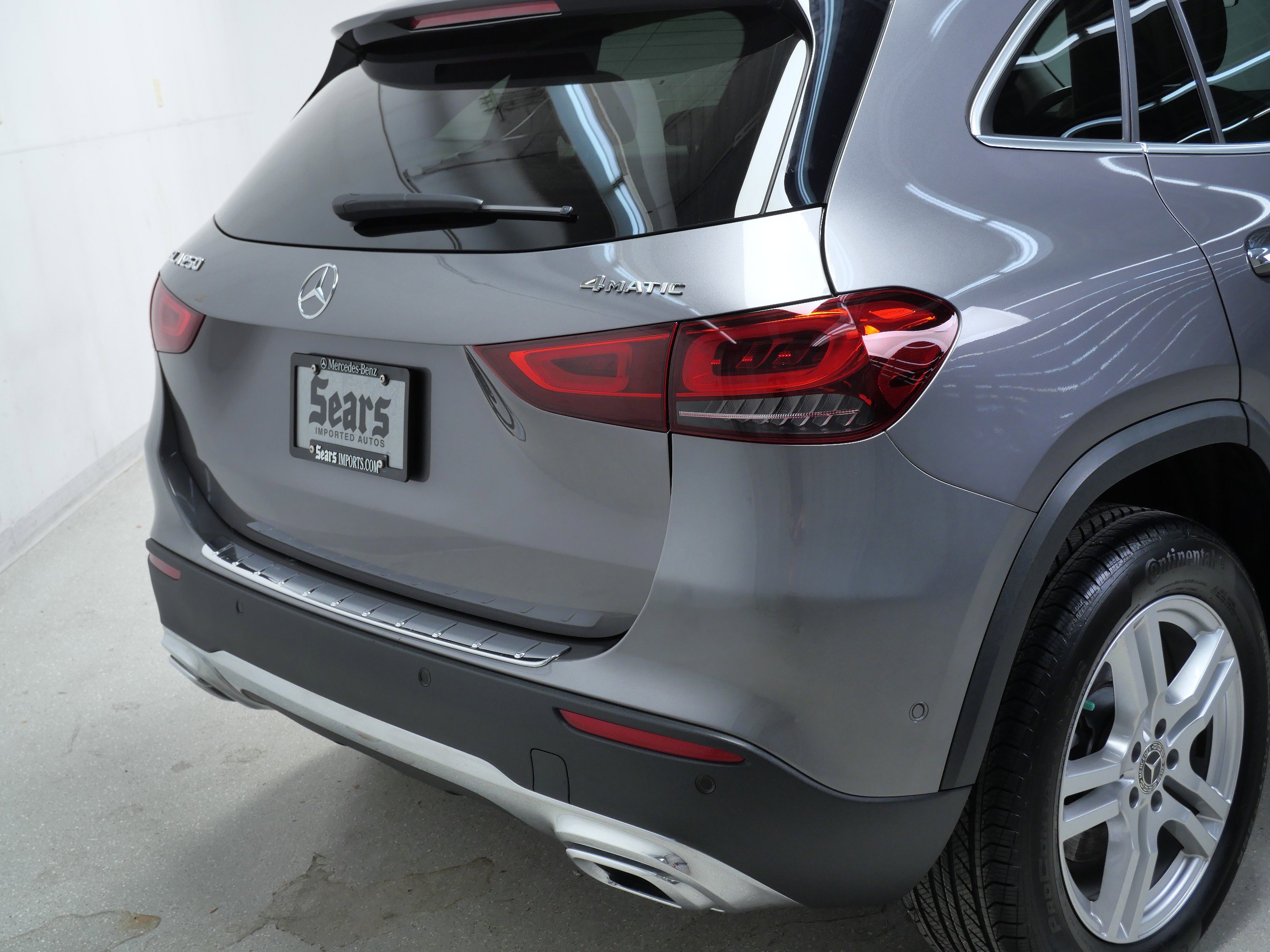 2022 Mercedes Benz GLA 250 4MATIC photo 4