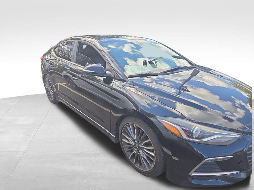 2017 Hyundai Elantra Sport photo 4