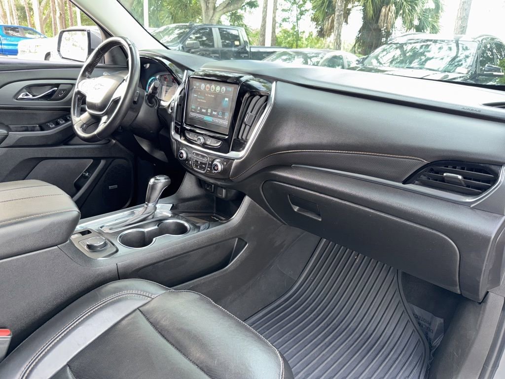 2018 Chevrolet Traverse Premier photo 25
