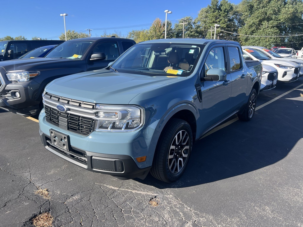 2022 Ford Maverick Lariat photo 3