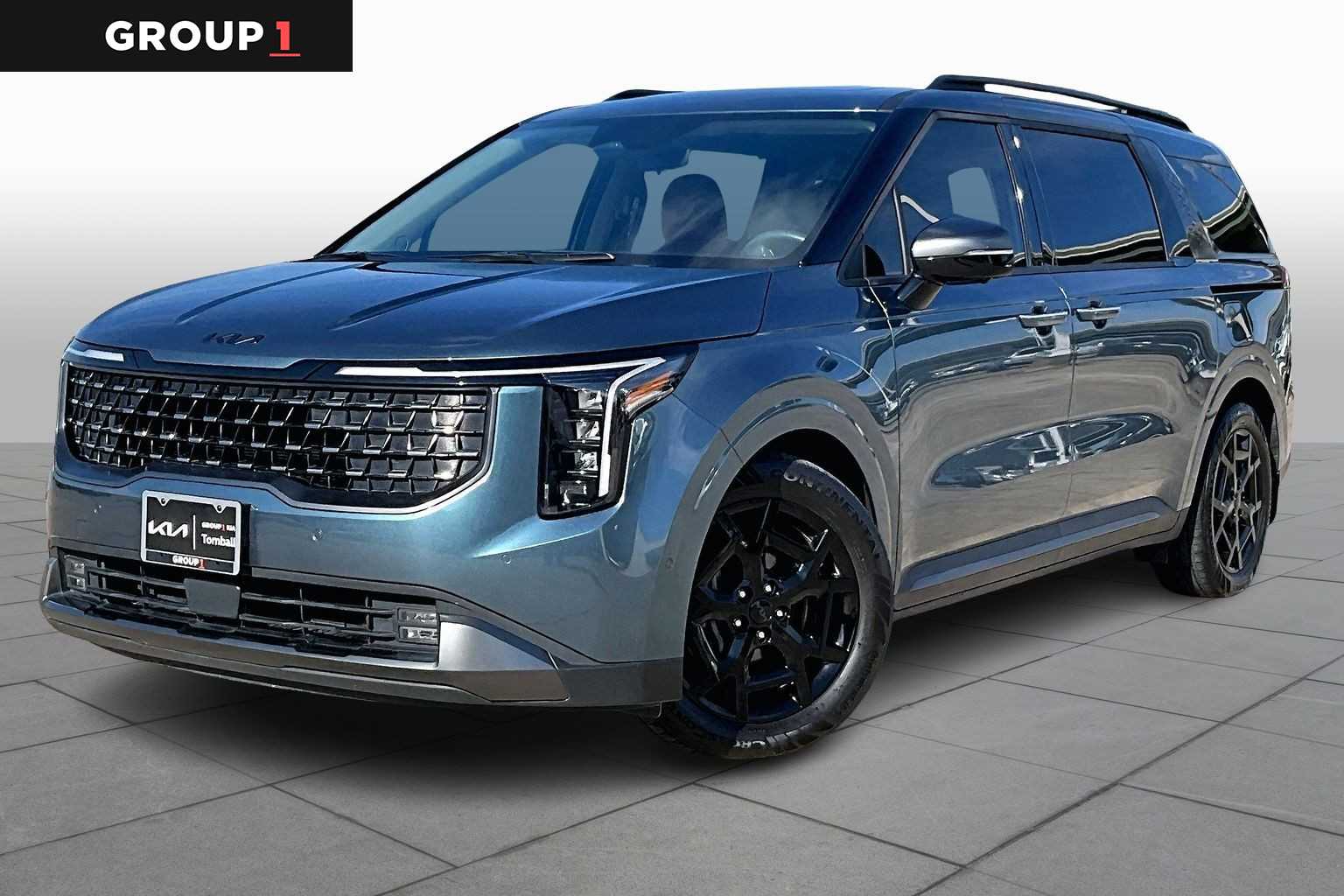 2025 Kia Carnival SX's photo