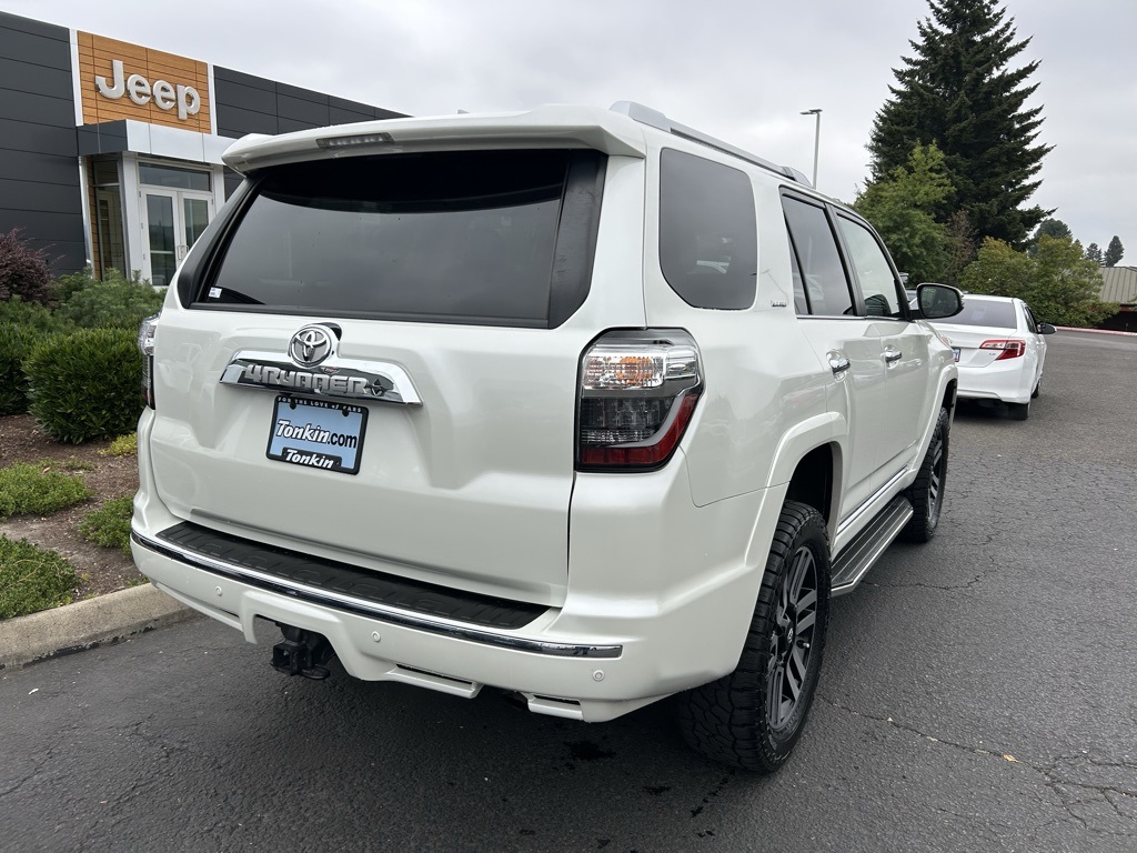 2022 Toyota 4Runner Limited photo 5