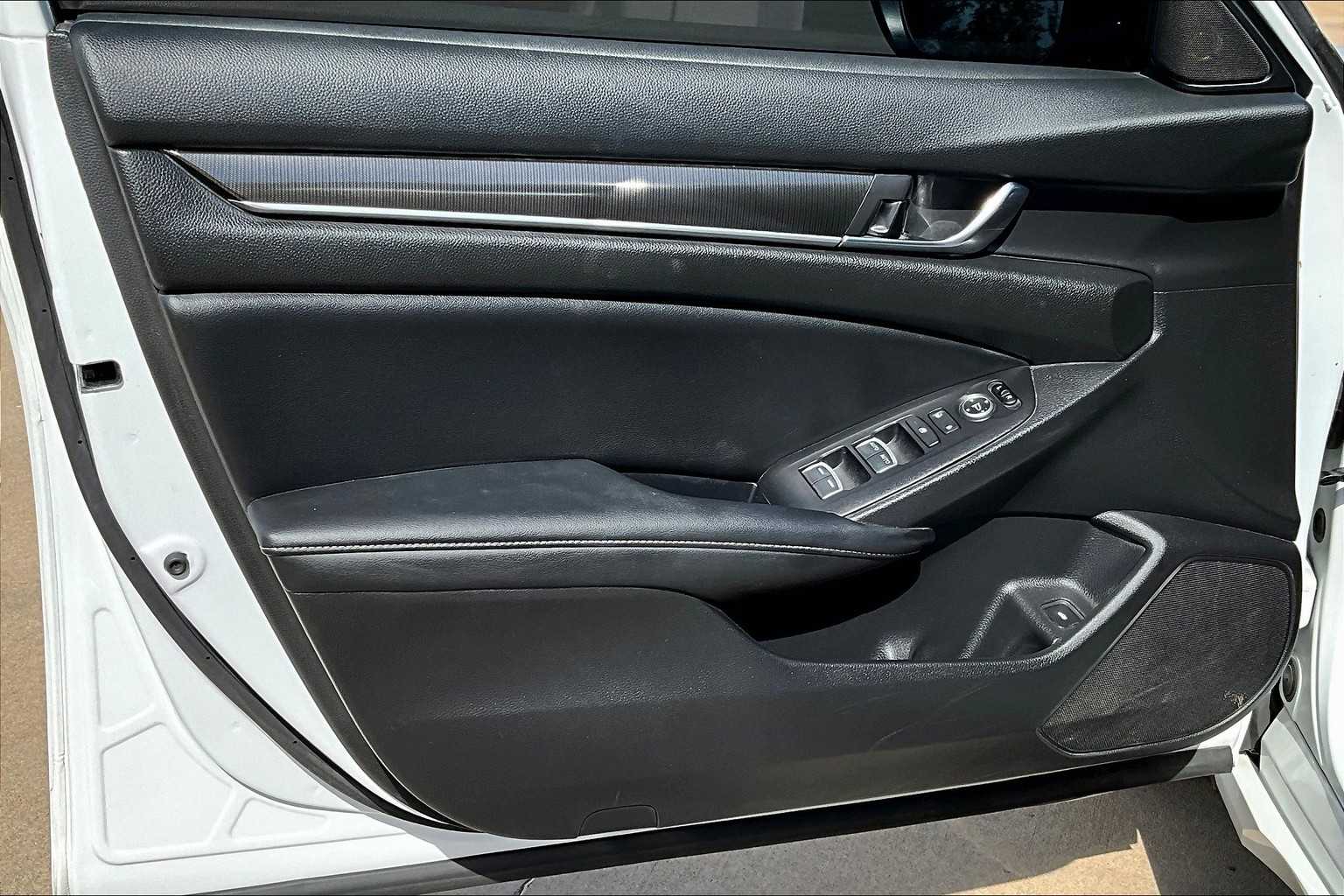 2022 Honda Accord Hybrid Sport photo 21