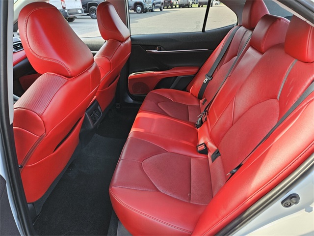 2022 Toyota Camry XSE photo 9