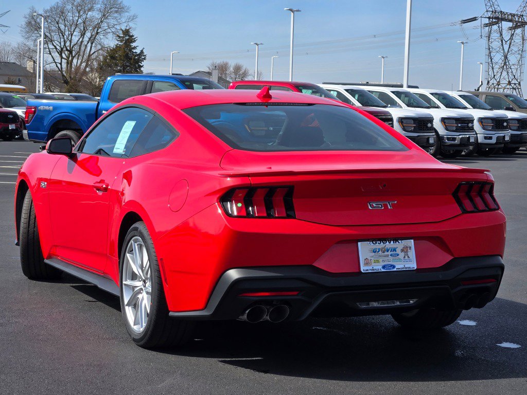 2025 Ford Mustang GT Premium photo 11